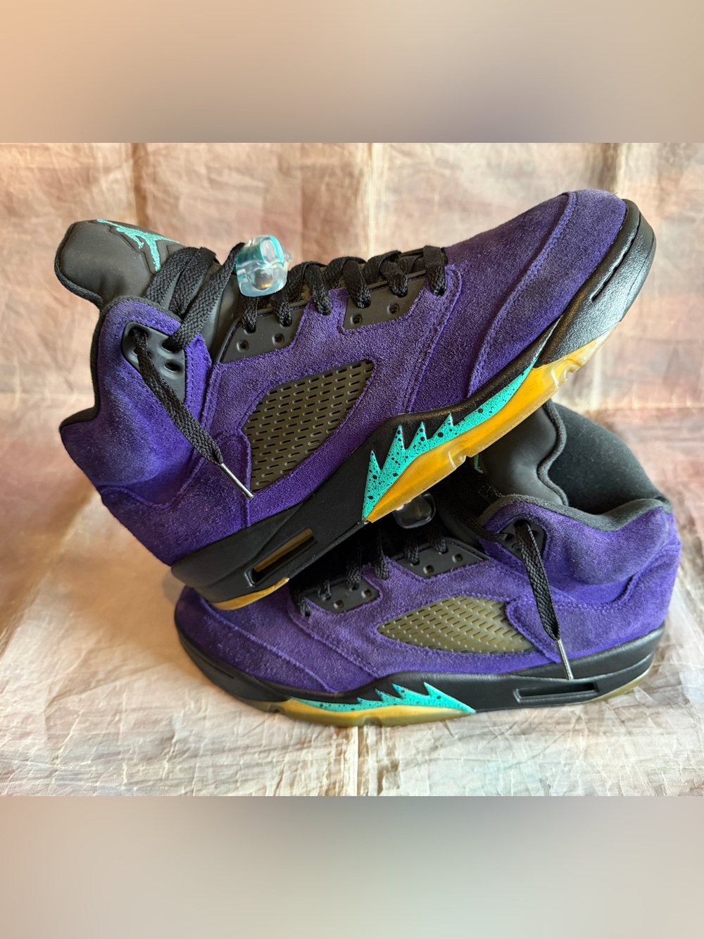 Nike Air Jordan Retro V “Purple Grapes” men’s size 8.5